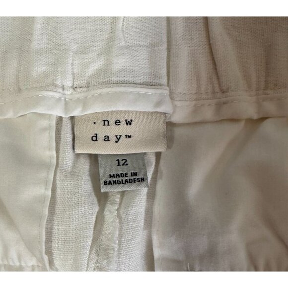 A New Day Womens White Linen Blend Pleated Front Paper Bag Shorts Sz 12 Casual - Picture 7 of 11